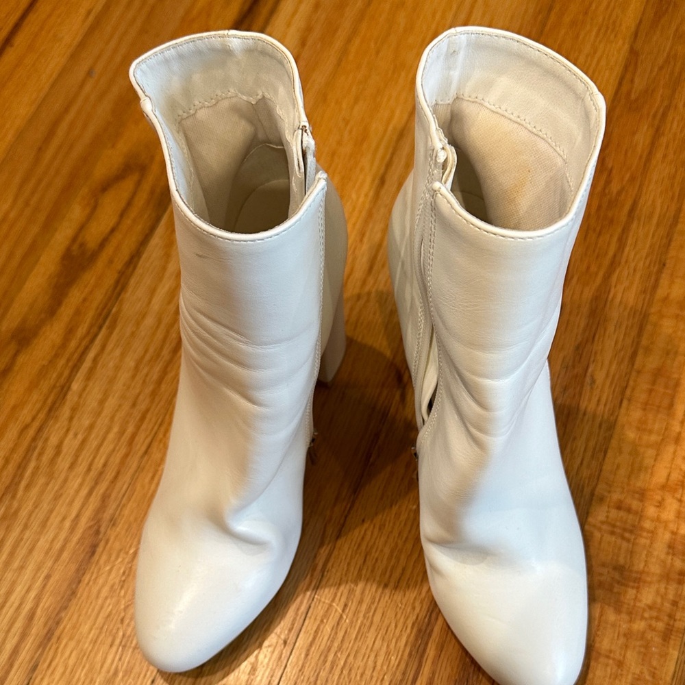 White Ankle Boots - Women’s Size 4